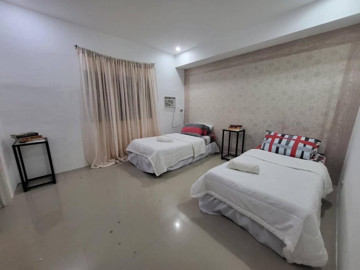 Hiraya Bed And Breakfast 록사스 시티 외부 사진